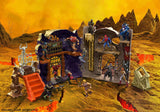 Masters of the Universe Movie Spielset Battle for Eternia Schloss Grayskull und Snake Mountain, Knochenthron mit Skeletor-Figur