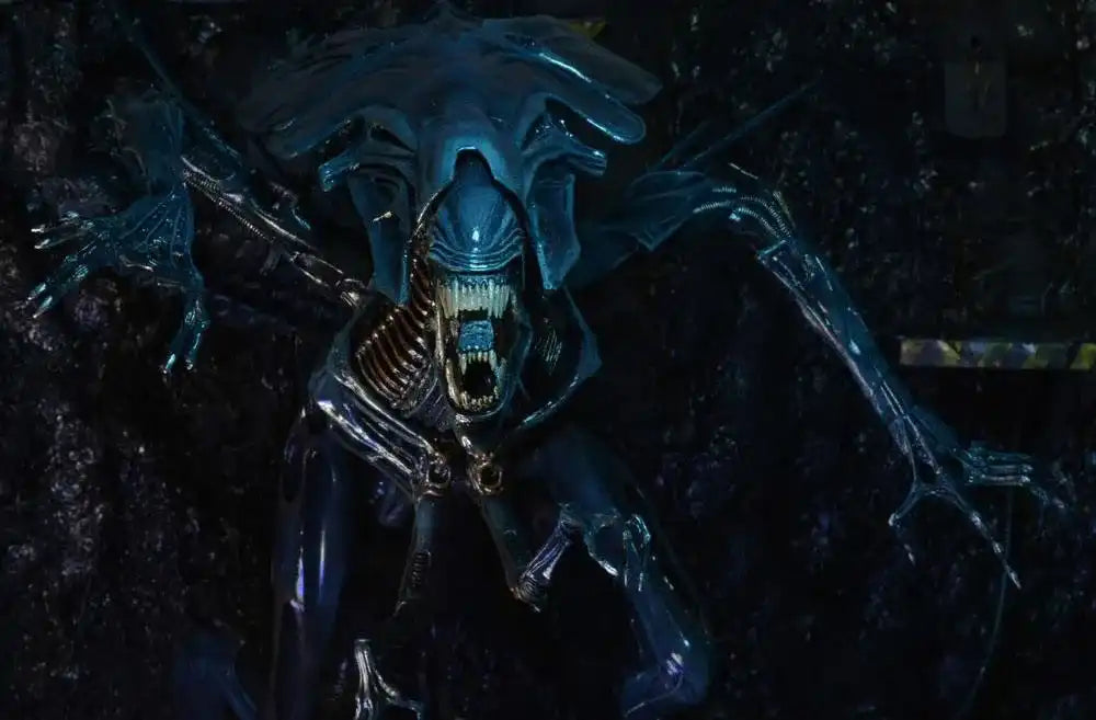 Aliens Ultra Deluxe Actionfigur Alien Queen 38 cm - Smalltinytoystore