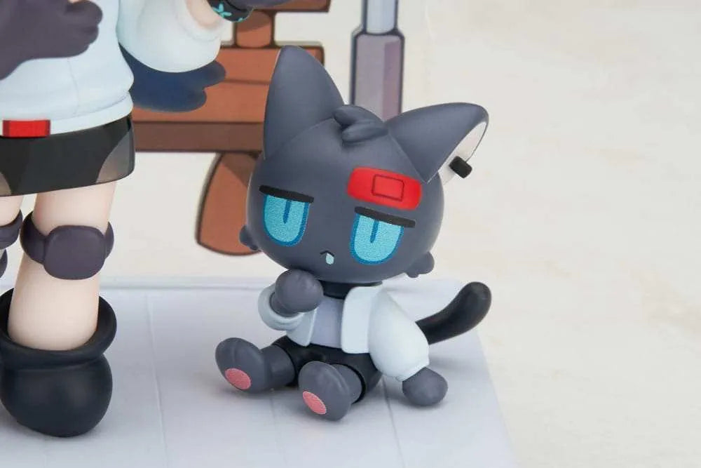 Arknights PVC Statue Dessert Time Series Q-figure Blaze 11 cm - Smalltinytoystore