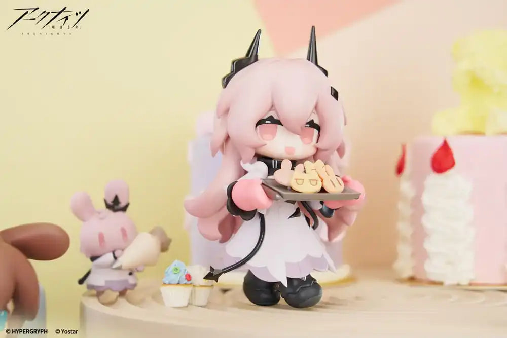 Arknights Would You Like A Dessert? Mini Series PVC Statue Civilight Eterna 11 cm - Smalltinytoystore