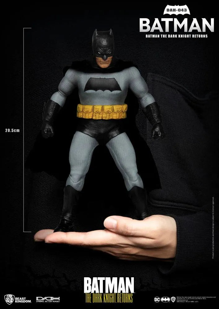 Batman The Dark Knight Return Dynamic 8ction Heroes Actionfigur 1/9 Batman 21 cm - Smalltinytoystore