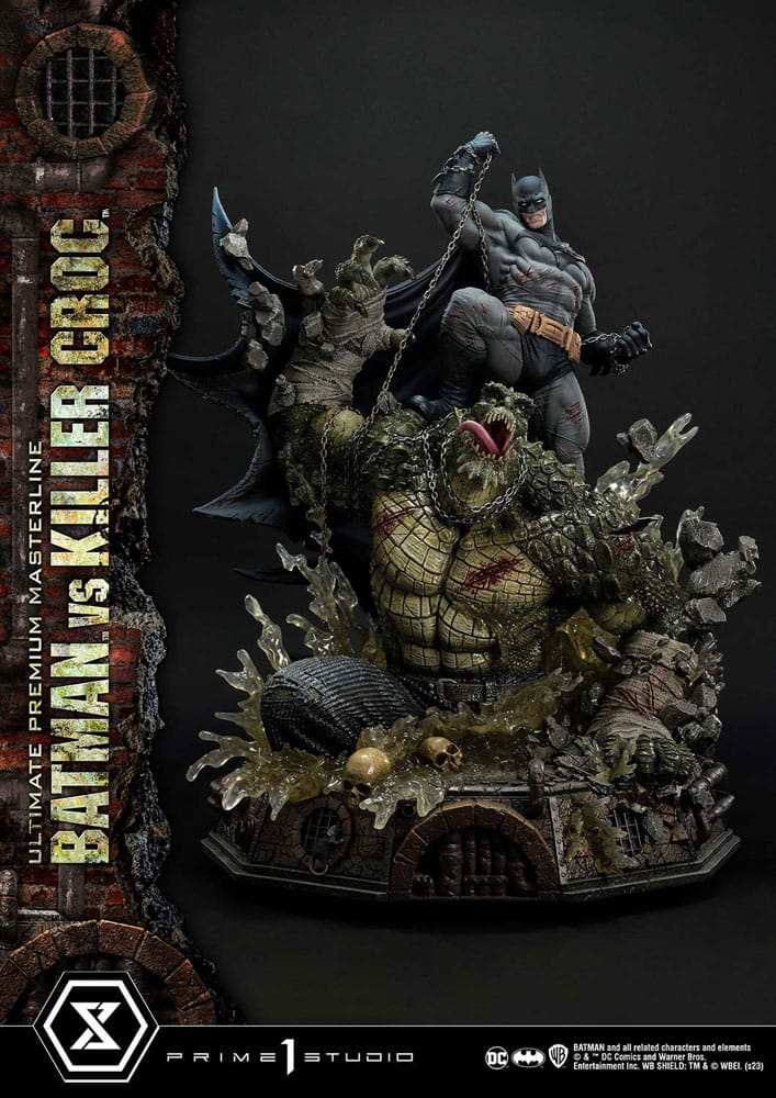 Batman Ultimate Premium Masterline Series Statue Batman Versus Killer Croc 71 cm - Smalltinytoystore