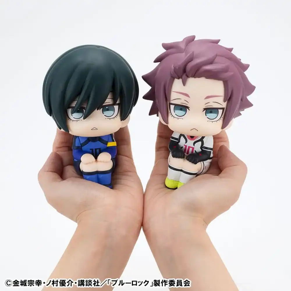Blue Lock Look Up PVC Statue Rin Itoshi & Sae Itoshi Japanese National Player Match Ver. 11 cm (with gift) - Smalltinytoystore