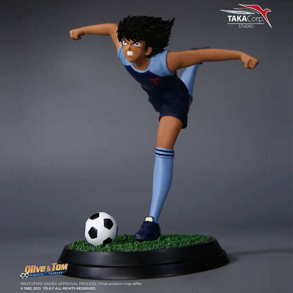 Captain Tsubasa Figur Kojiro Hyuga 22 cm - Smalltinytoystore