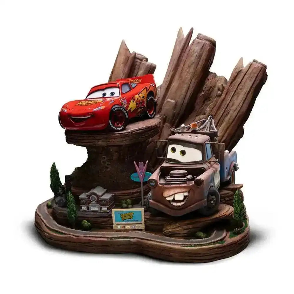 Cars Deluxe Art Scale Statue 1/10 Lightning Mcqueen & Hook 31 cm - Smalltinytoystore