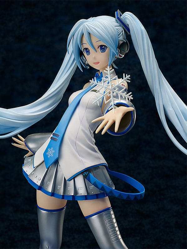 Character Vocal Series 01 Hatsune Miku Statue 1/4 Snow Miku 42 cm (re-run) - Smalltinytoystore