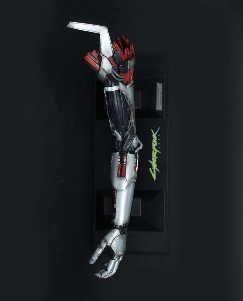 Cyberpunk: Edgerunners Replik Silverhand Arm 30 cm - Smalltinytoystore
