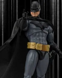 DC Comics Actionfigur Batman 21 cm - Smalltinytoystore