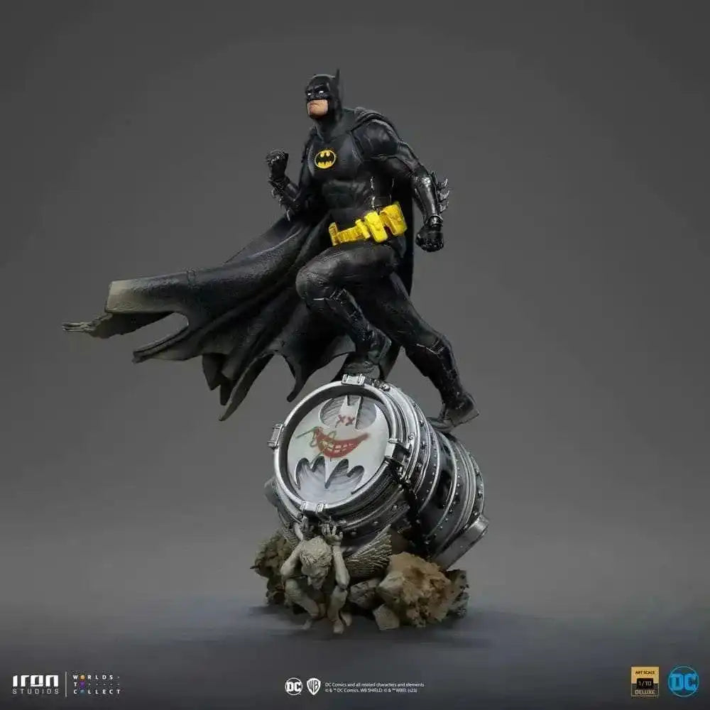 DC Comics BDS Art Scale Statue 1/10 Batman Deluxe (Black Version Exclusive) heo EU Exclusive 30 cm - Smalltinytoystore