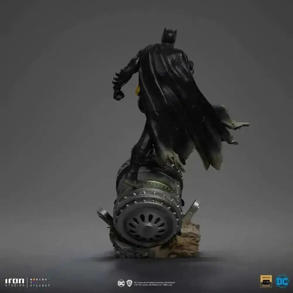 DC Comics BDS Art Scale Statue 1/10 Batman Deluxe (Black Version Exclusive) heo EU Exclusive 30 cm - Smalltinytoystore