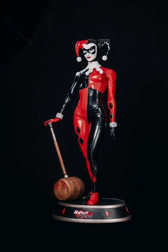 DC Comics Life-Size Statue Harley Quinn 196 cm - Smalltinytoystore