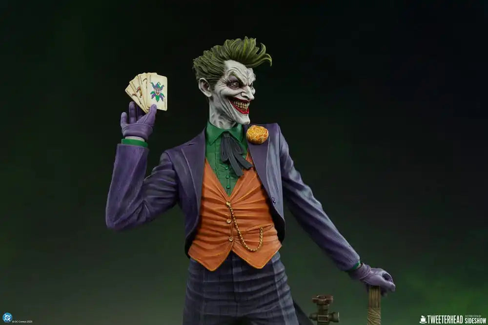 DC Comics Maquette 1/4 The Joker 61 cm - Smalltinytoystore