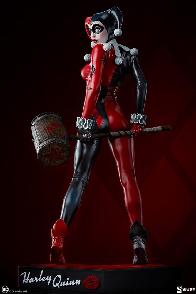 DC Comics Premium Format Figur Harley Quinn 49 cm - Smalltinytoystore