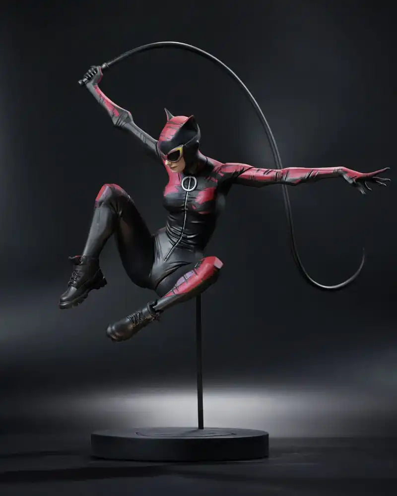 DC Designer Series Statue 1/6 Catwoman by Jock 33 cm - Smalltinytoystore