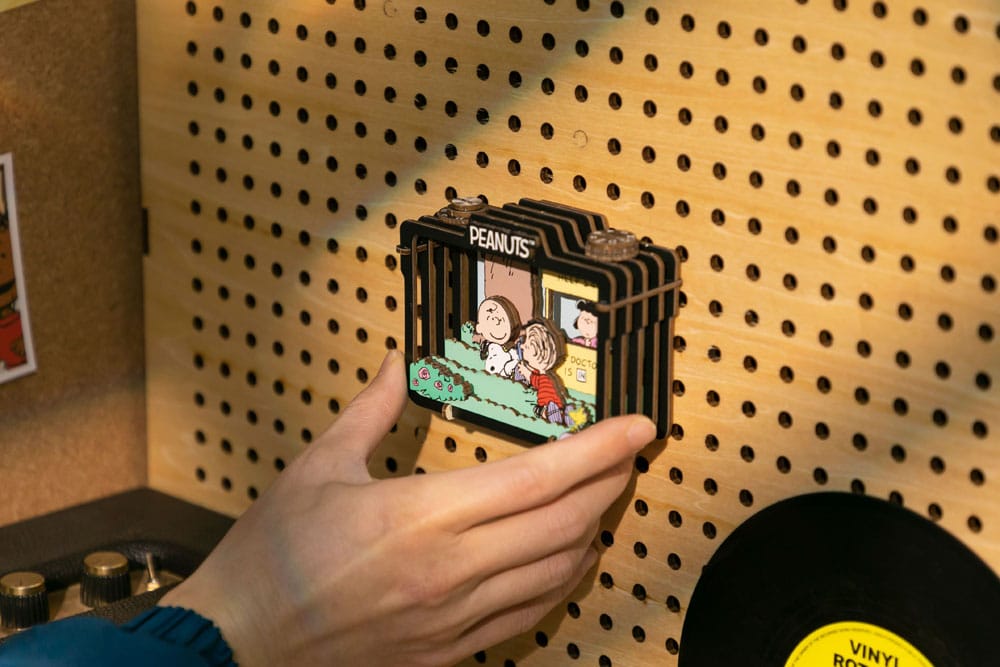 Die Peanuts Puremind Modellbausatz Wooden Theater Summer Snapshot - Smalltinytoystore