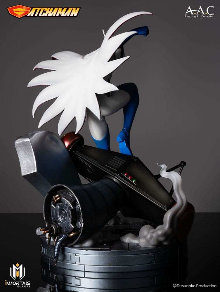 Gatchaman Amazing Art Collection Statue Ken the Eagle, The Leader of the Science Ninja Team 34 cm - Smalltinytoystore