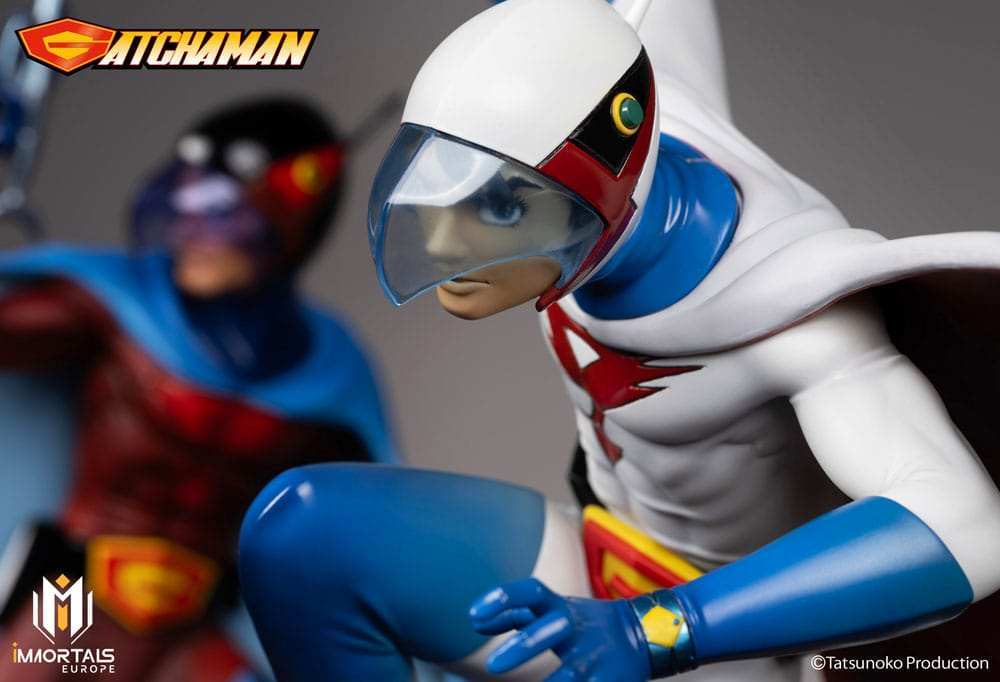Gatchaman Amazing Art Collection Statue Ken the Eagle, The Leader of the Science Ninja Team 34 cm - Smalltinytoystore