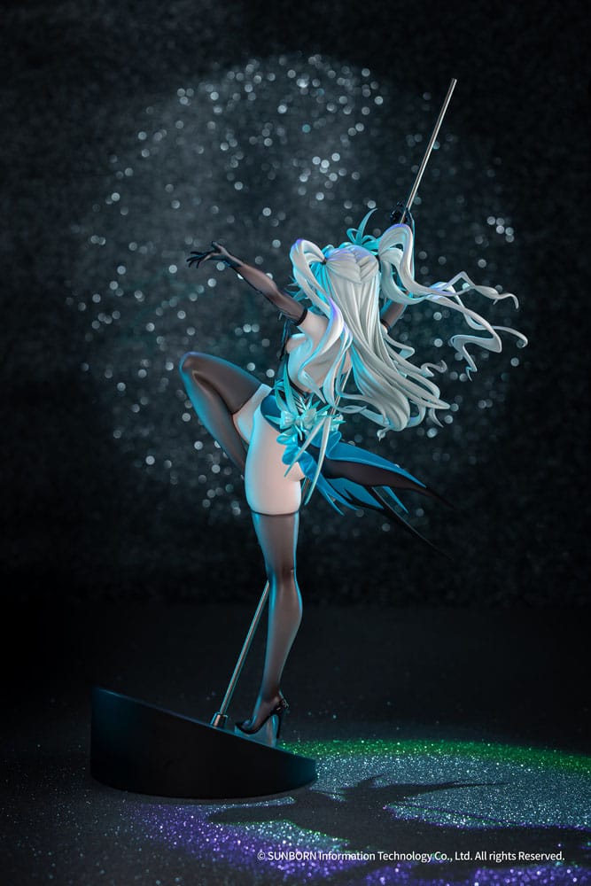 Girls´ Frontline Statue 1/7 PA-15 Treading Light, Coming Night Ver. 27 cm - Smalltinytoystore