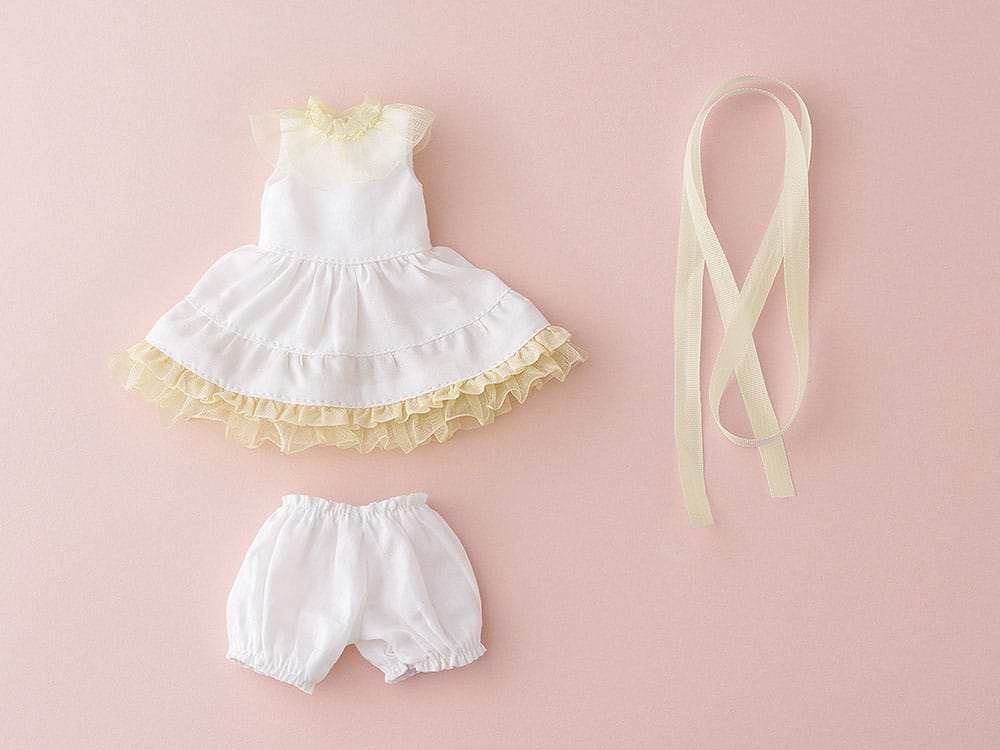 Harmonia Bloom Seasonal Doll Actionfigur Chatty 23 cm - Smalltinytoystore