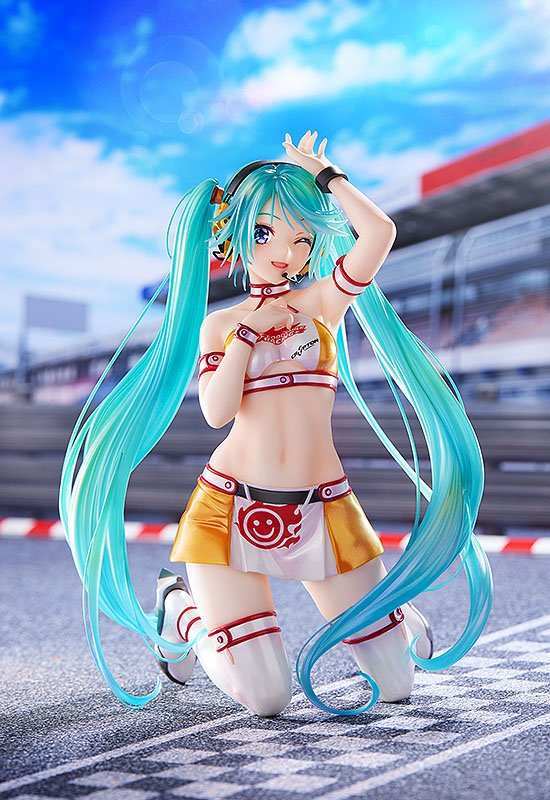 Hatsune Miku GT Project PVC Statue 1/7 Racing Miku 2010 Ver. Art by Kentaro Yabuki 18 cm - Smalltinytoystore