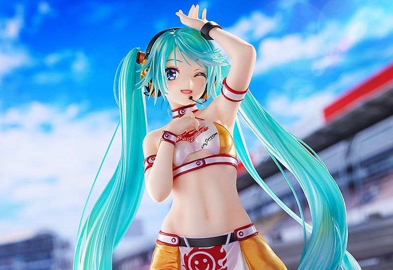 Hatsune Miku GT Project PVC Statue 1/7 Racing Miku 2010 Ver. Art by Kentaro Yabuki 18 cm - Smalltinytoystore