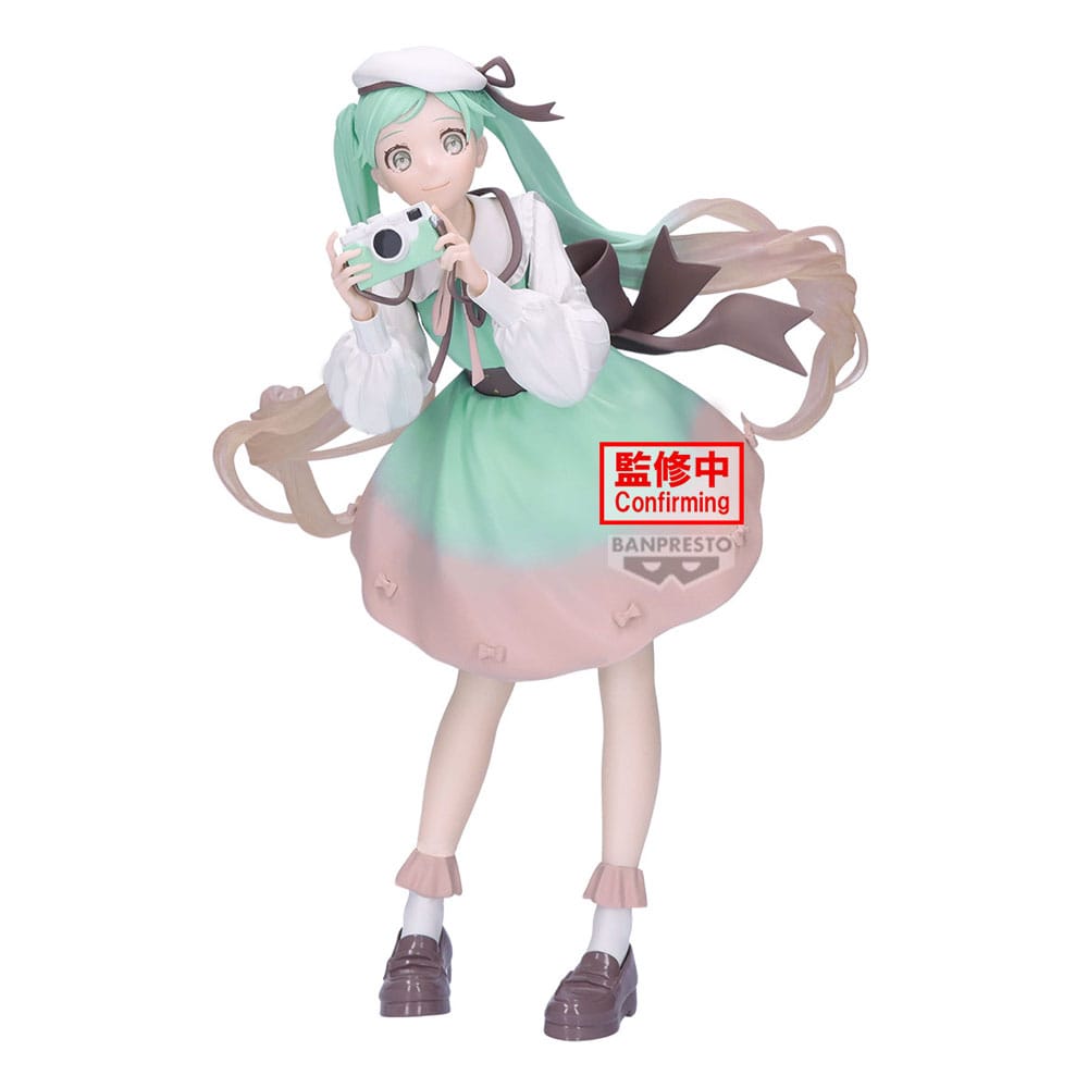Hatsune Miku Holiday Memories PVC Statue Camera 20 cm - Smalltinytoystore