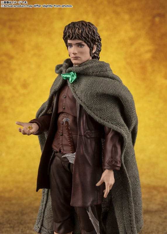 Herr der Ringe S.H. Figuarts Actionfiguren Frodo Beutlin & Gollum - Smalltinytoystore