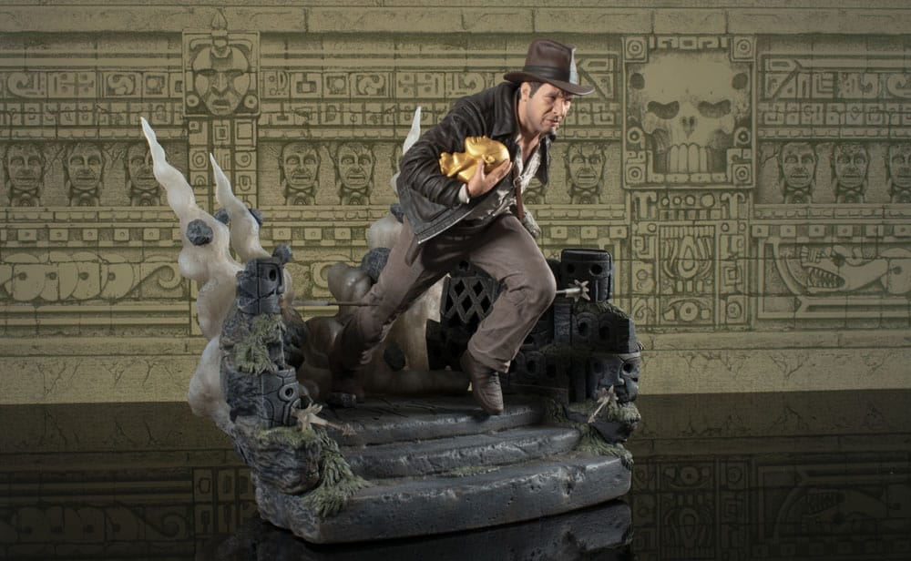 Indiana Jones: Jäger des verlorenen Schatzes Deluxe Gallery PVC Statue Escape with Idol 25 cm - Smalltinytoystore