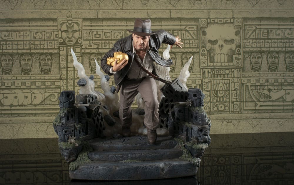 Indiana Jones: Jäger des verlorenen Schatzes Deluxe Gallery PVC Statue Escape with Idol 25 cm - Smalltinytoystore