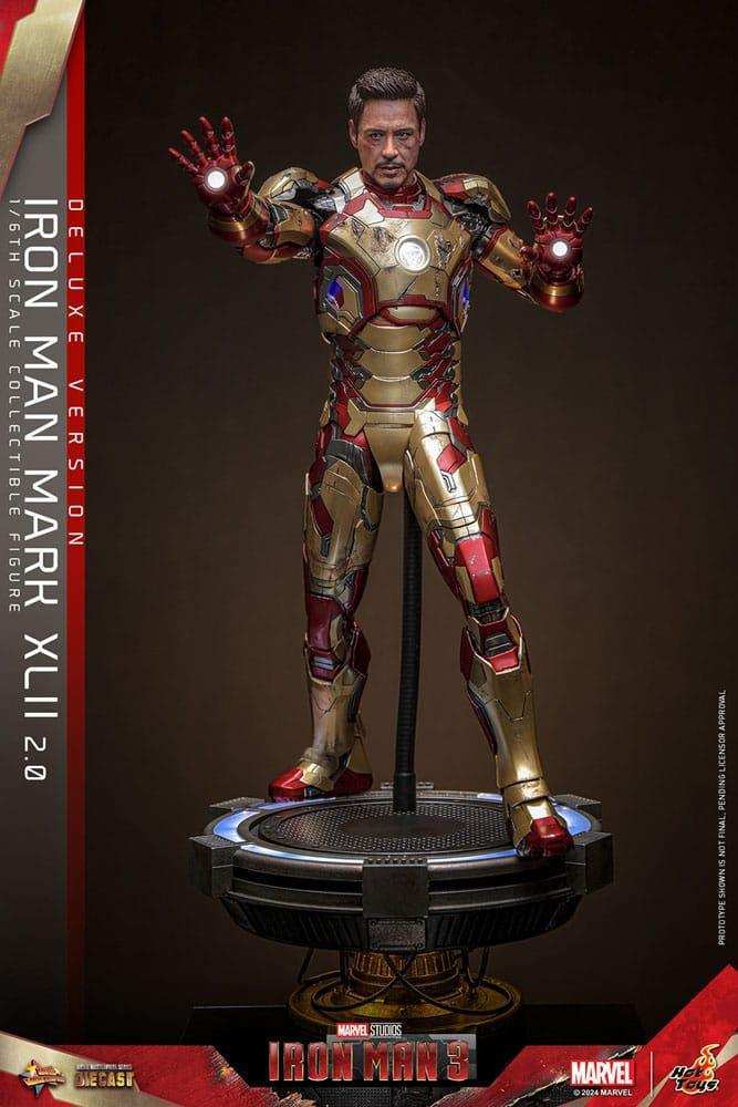 Iron Man 3 Movie Masterpiece Diecast 1/6 Iron Man Mark XLII (2.0) Deluxe HOT TOYS - Smalltinytoystore