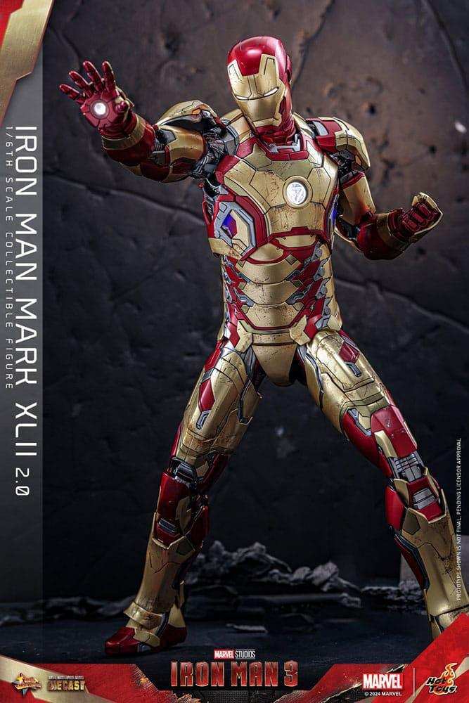 Iron Man 3 Movie Masterpiece Diecast 1/6 Iron Man Mark XLII (2.0) HOT TOYS - Smalltinytoystore