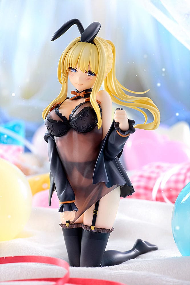 Konosuba God's blessing on this wonderful world! PVC Statue Darkness: Light Novel 10th Anniversary Ver. 15 cm - Smalltinytoystore