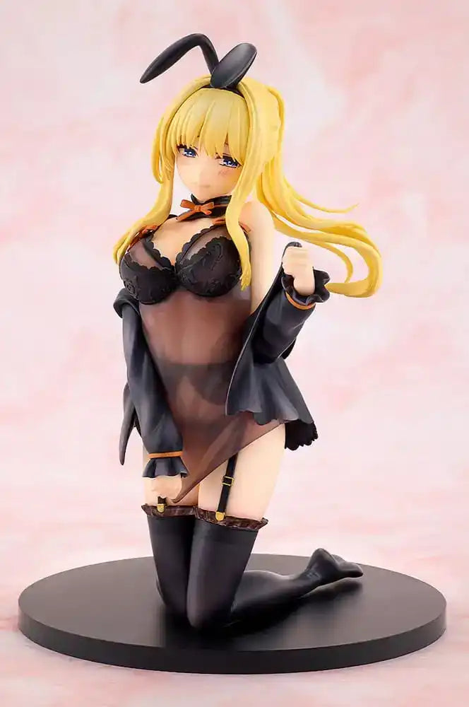 Konosuba God's blessing on this wonderful world! PVC Statue Darkness: Light Novel 10th Anniversary Ver. 15 cm - Smalltinytoystore