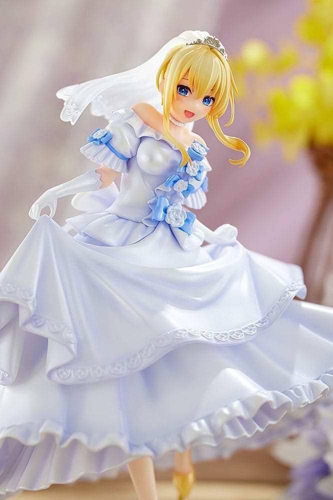 Konosuba God's blessing on this wonderful world! PVC Statue Darkness: Light Novel 10th Anniversary Ver. 17 cm - Smalltinytoystore