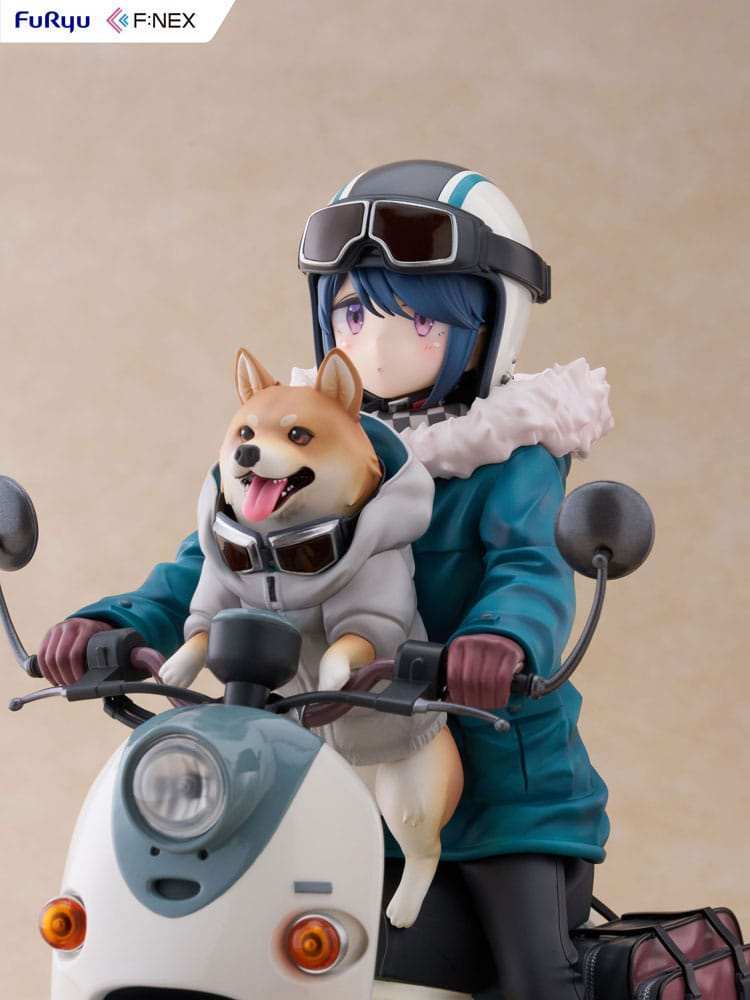 Laid Back Camp F:NEX PVC Statue 1/7 Rin Shima 20 cm - Smalltinytoystore