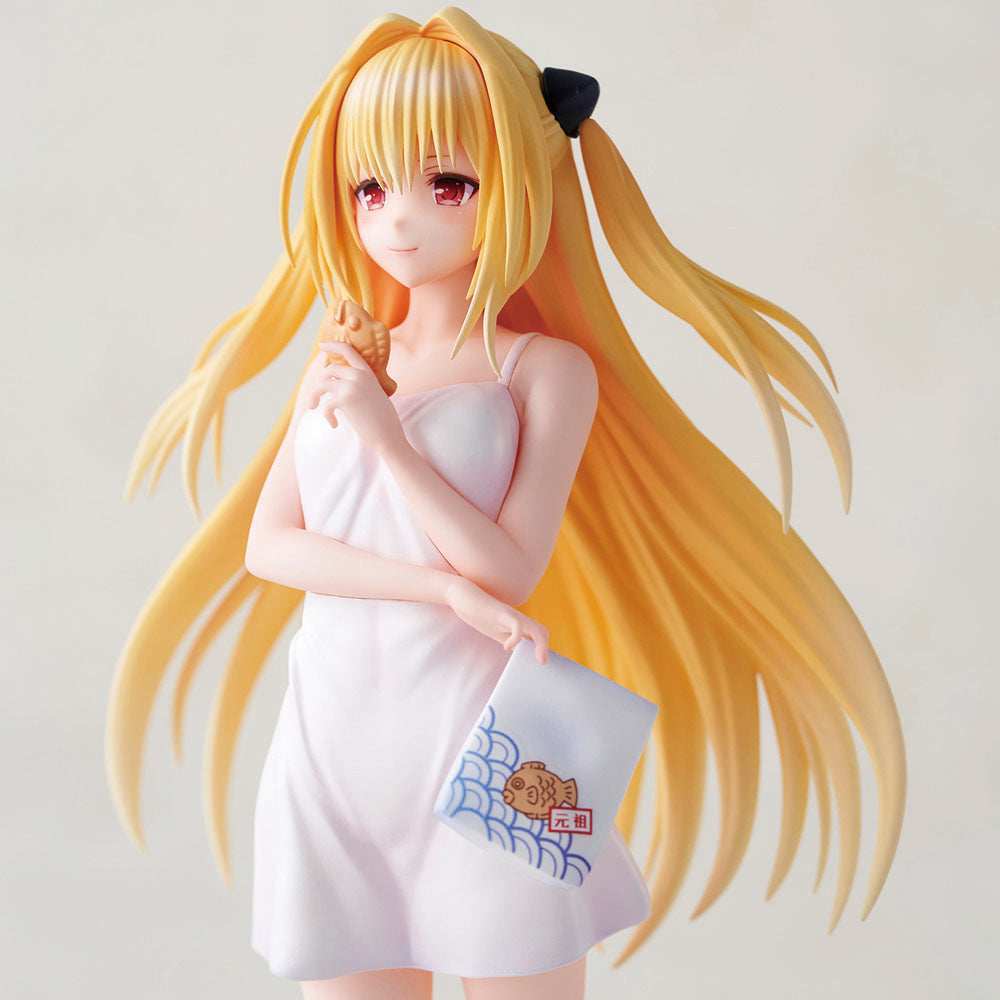 Love Trouble PVC 1/6 Statue Golden Darkness (Yami) 26 cm - Smalltinytoystore