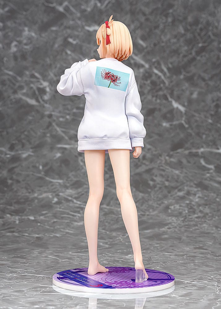 Lycoris Recoil PVC Statue 1/7 Chisato Nishikigi: Oversized Sweatshirt Ver. 25 cm - Smalltinytoystore