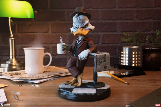 Marvel Premium Format Statue Howard the Duck 28 cm - Smalltinytoystore
