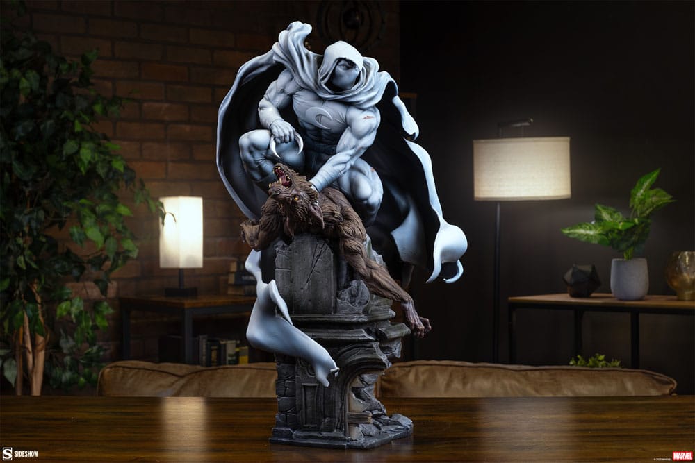 Marvel Premium Format Statue Moon Knight 60 cm - Smalltinytoystore
