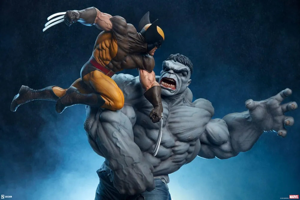 Marvel Statue Grey Hulk vs Wolverine 58 cm - Smalltinytoystore