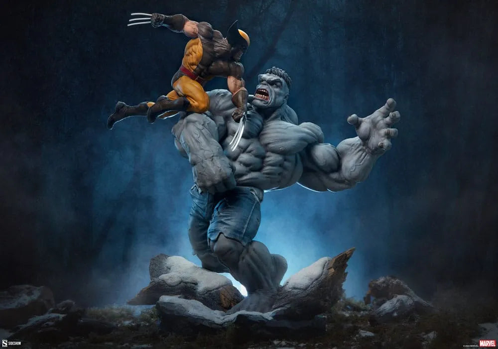 Marvel Statue Grey Hulk vs Wolverine 58 cm - Smalltinytoystore