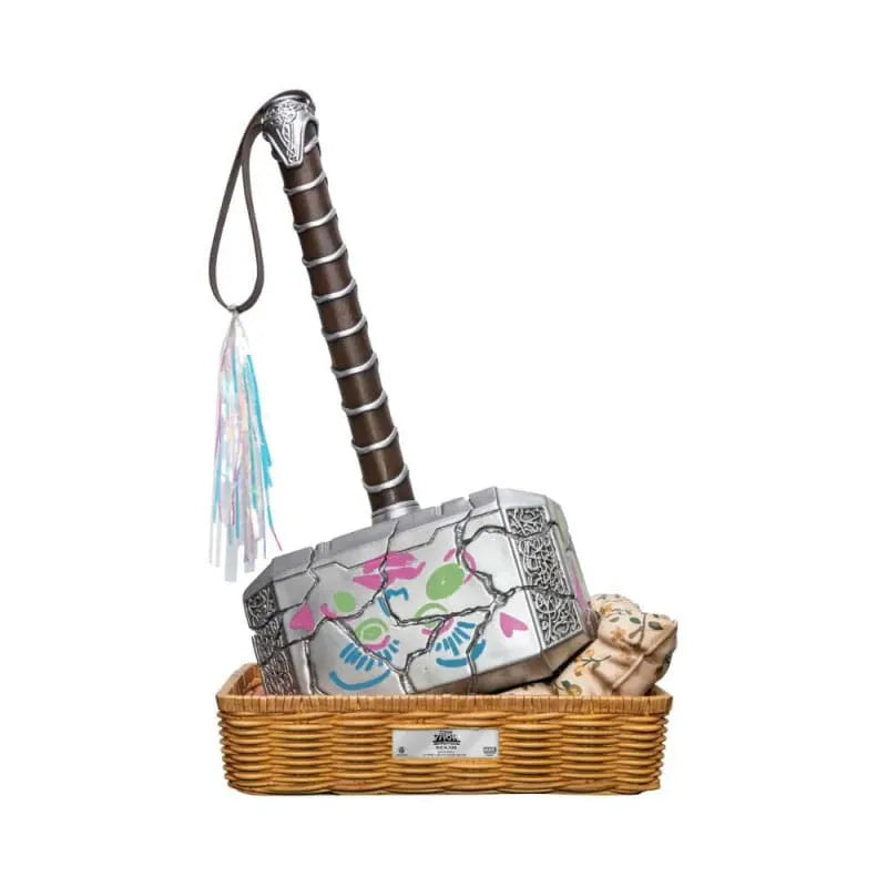 Marvel: Thor Love and Thunder - Mjolnir Love Version 1:1 Scale Statue - Smalltinytoystore