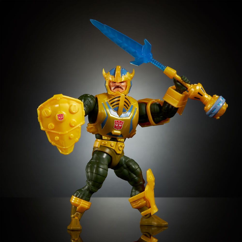 Masters of the Universe x Transformers Bumblebee Armor Man-At-Arms EU Exclusive - Smalltinytoystore