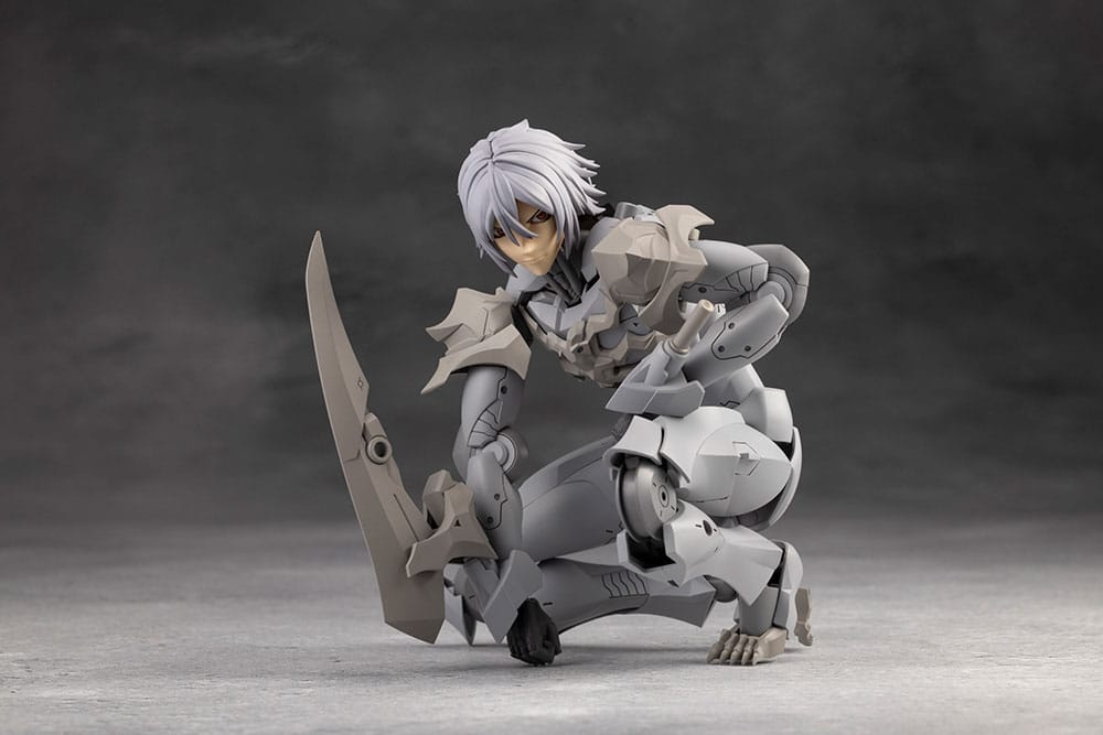 Megalomaria Unlimited Universe Model Kit Zirconia 18 cm - Smalltinytoystore