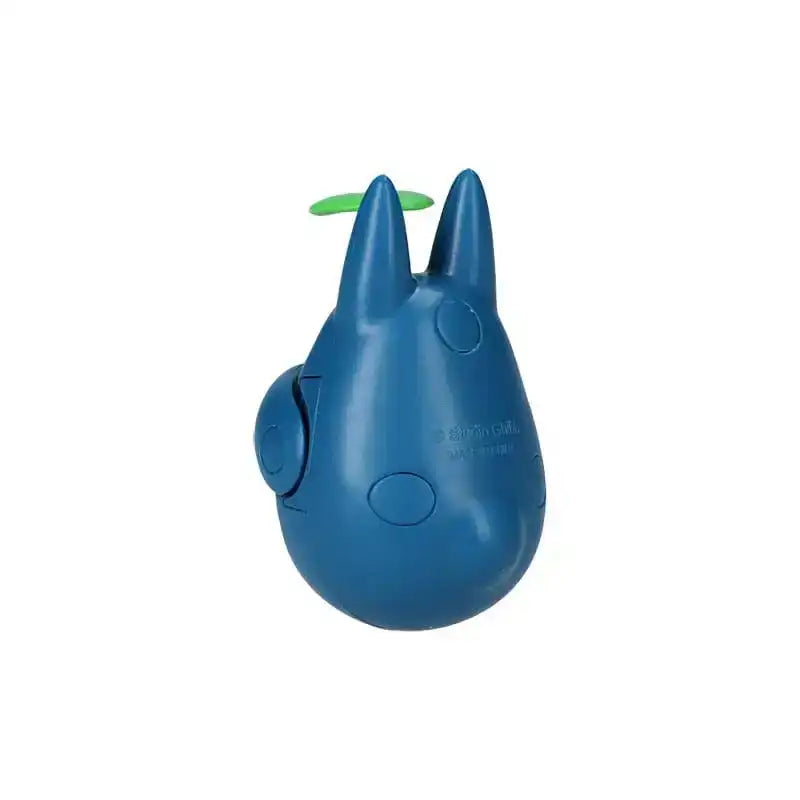 Mein Nachbar Totoro Figur mit rundem Boden Mid Totoro with leaf 6 cm - Smalltinytoystore