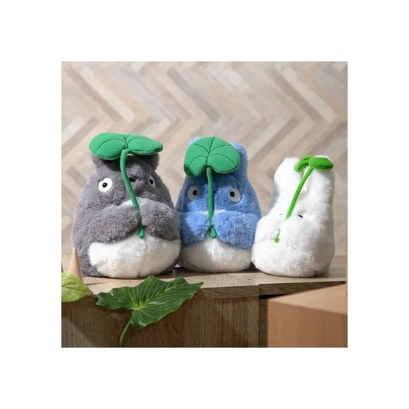 Mein Nachbar Totoro Nakayoshi Plüschfigur Big Totoro with leaf 21 cm - Smalltinytoystore