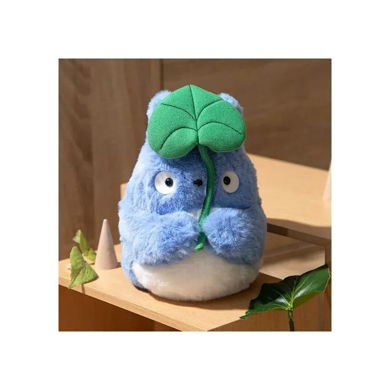 Mein Nachbar Totoro Nakayoshi Plüschfigur Medium Totoro with leaf 20 cm - Smalltinytoystore