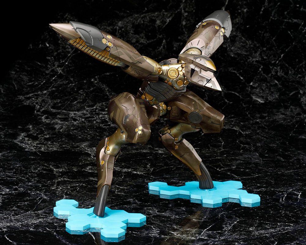 Metal Gear Solid 4 Plastic Model Kit 1/100 Metal Gear Ray 21 cm - Smalltinytoystore