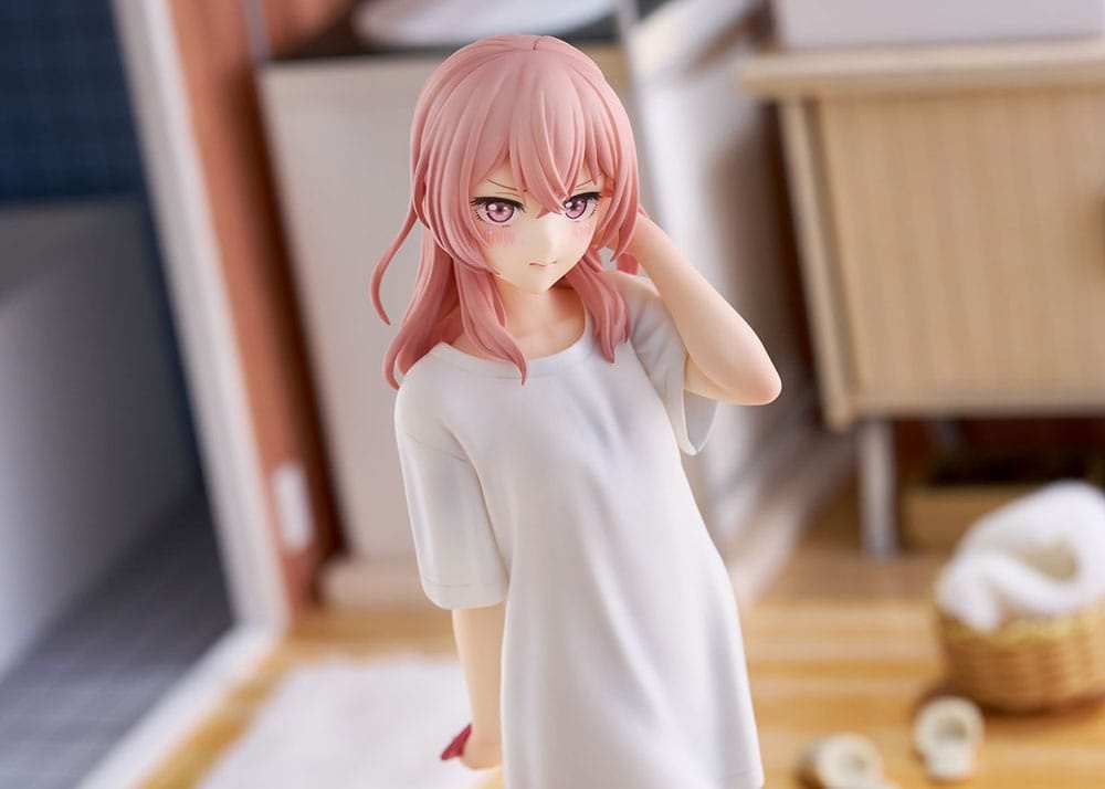 My Dress-Up Darling Statue PVC 1/7 Sajuna Inui T-shirt Ver. 23 cm - Smalltinytoystore