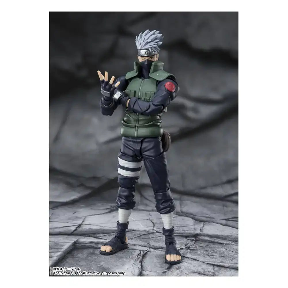 Naruto Shippuden S.H. Figuarts Actionfigur Kakashi Hatake -The famed Sharingan Hero- 16 cm - Smalltinytoystore